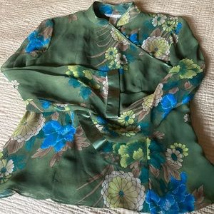 100% silk Edward Petite Mandarin collar shirt